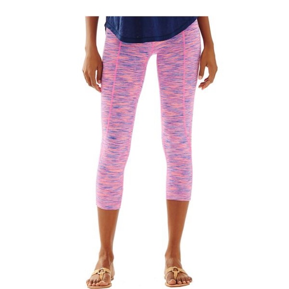 Lilly Pulitzer Pants - Lilly Pulitzer Luxletic Weekender Cropped Legging